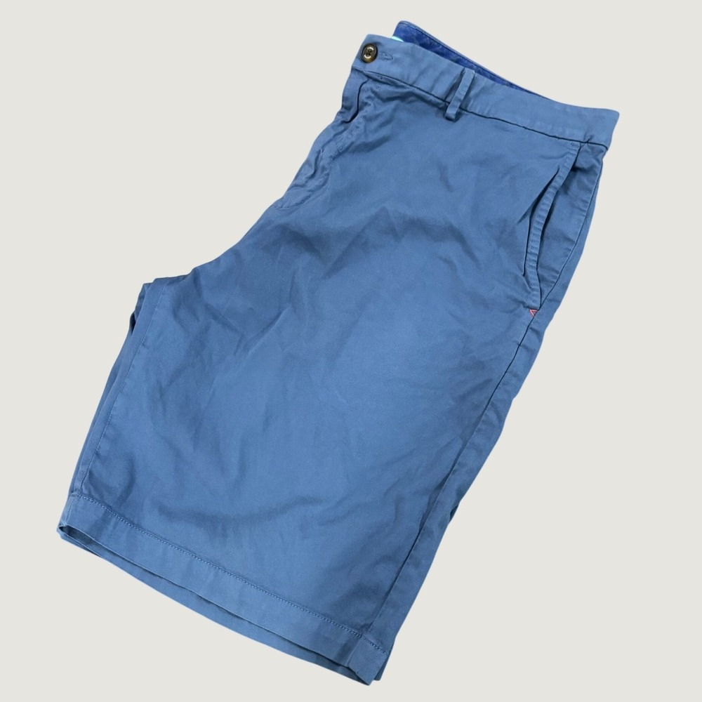TOMMY BAHAMA Shorts Mens 40 Blue Pima Cotton Modal Stretch Flat Front Chino
